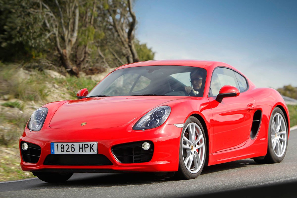 Probamos el nuevo Porsche Cayman: placer de conducción