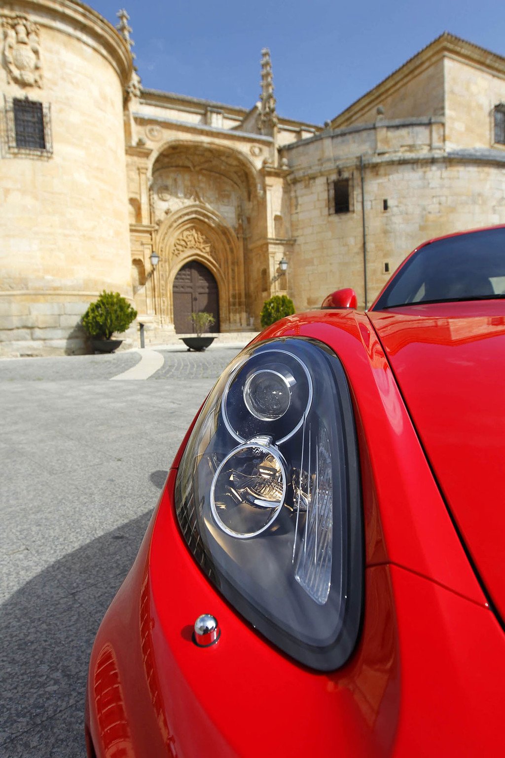 Probamos el nuevo Porsche Cayman: placer de conducción
