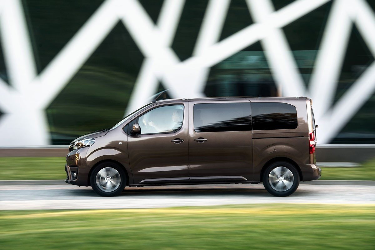 Prueba Toyota Proace Verso, la versión de pasajeros ya está aquí