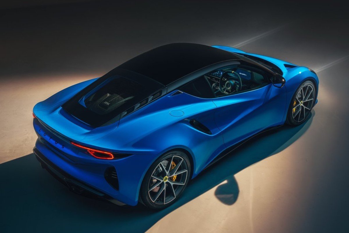 Nuevo Lotus Emira 2023: el fin de la combustión se celebra por todo lo alto