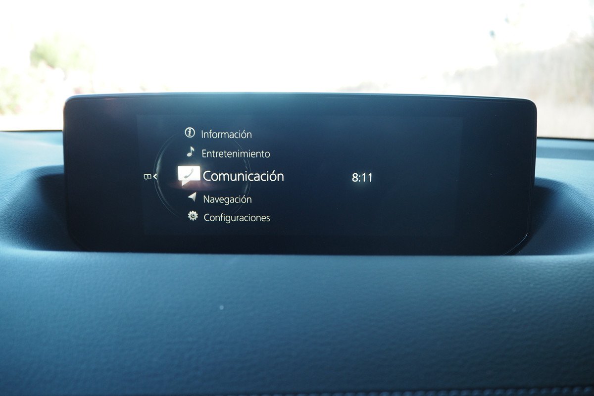 Prueba y opinión del Mazda MX-30: autonomía, precio y análisis del interior