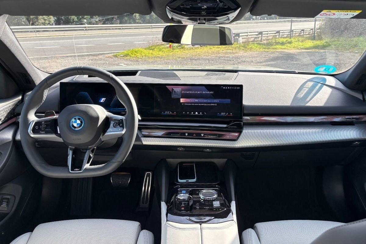 BMW i5 Touring