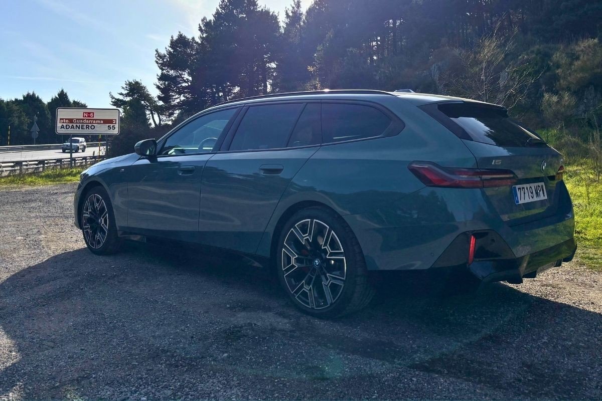 BMW i5 Touring