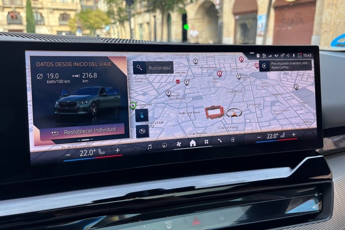 BMW i5 Touring