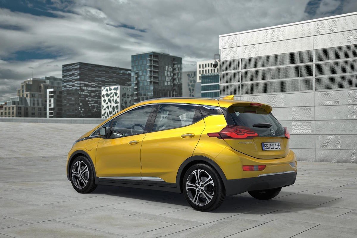El coche elécrico Opel Ampera-E anuncia 400 km de autonomía