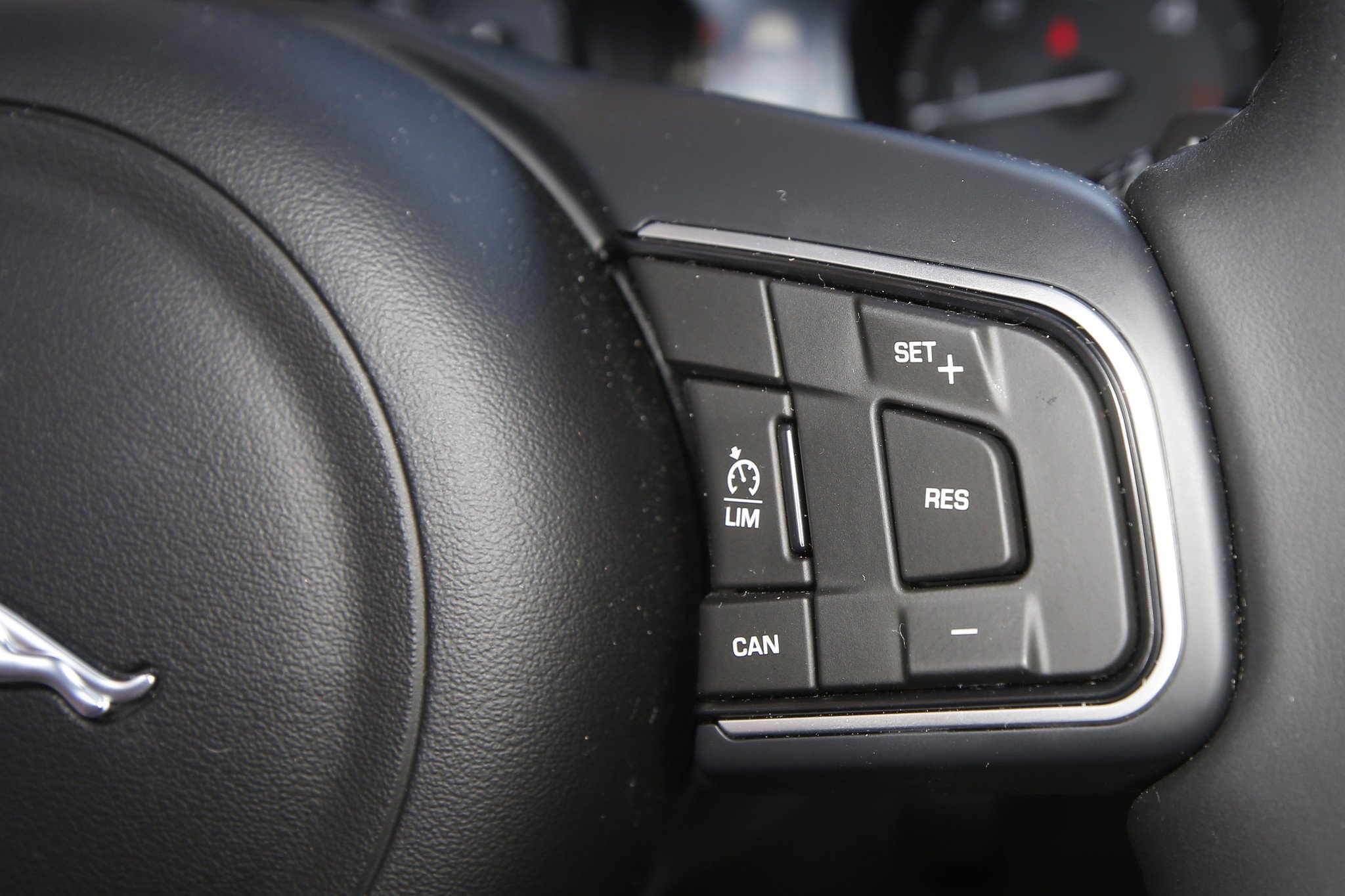  Prueba:  Jaguar XE 2.0d 180 CV 