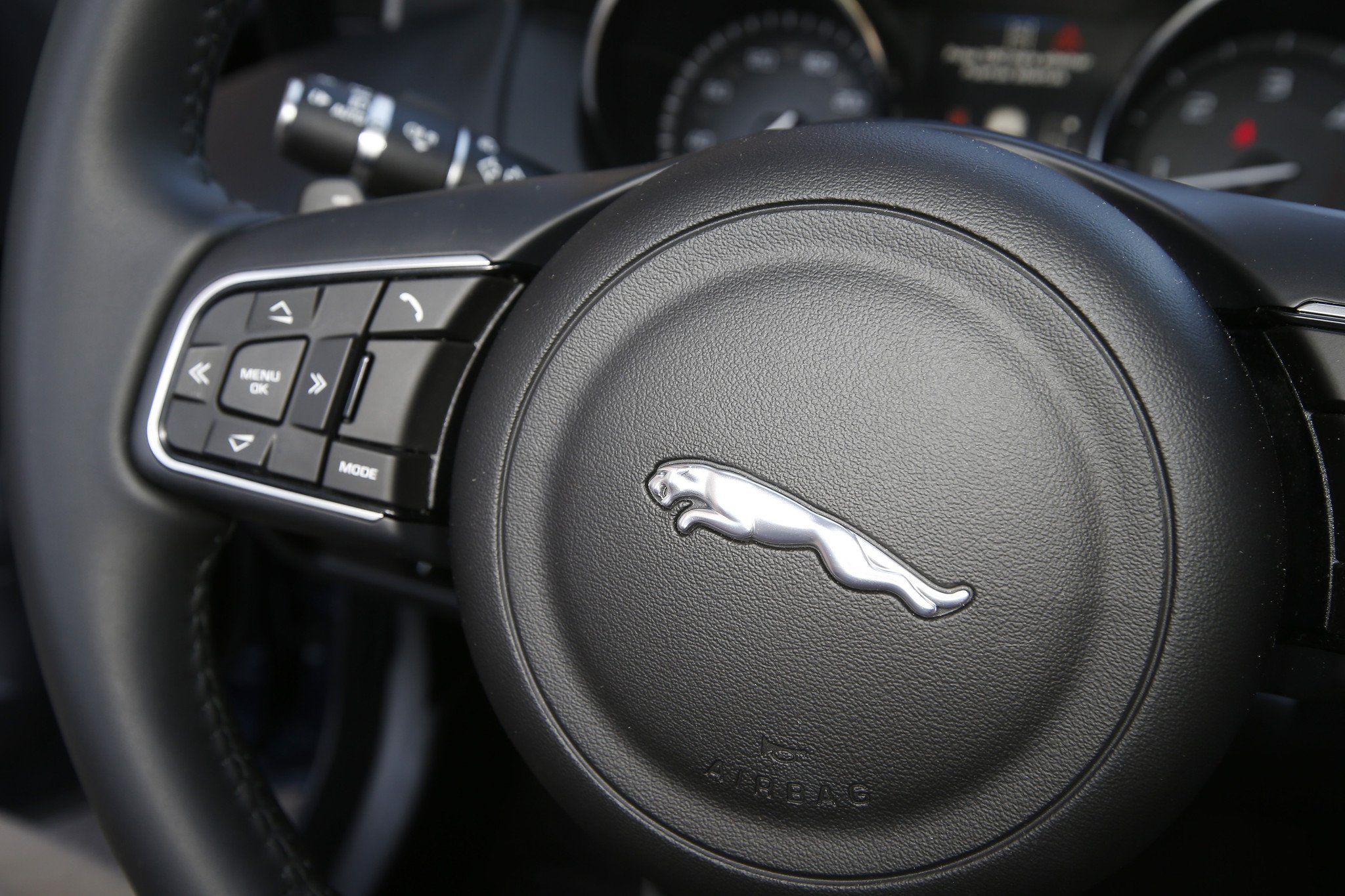  Prueba:  Jaguar XE 2.0d 180 CV 