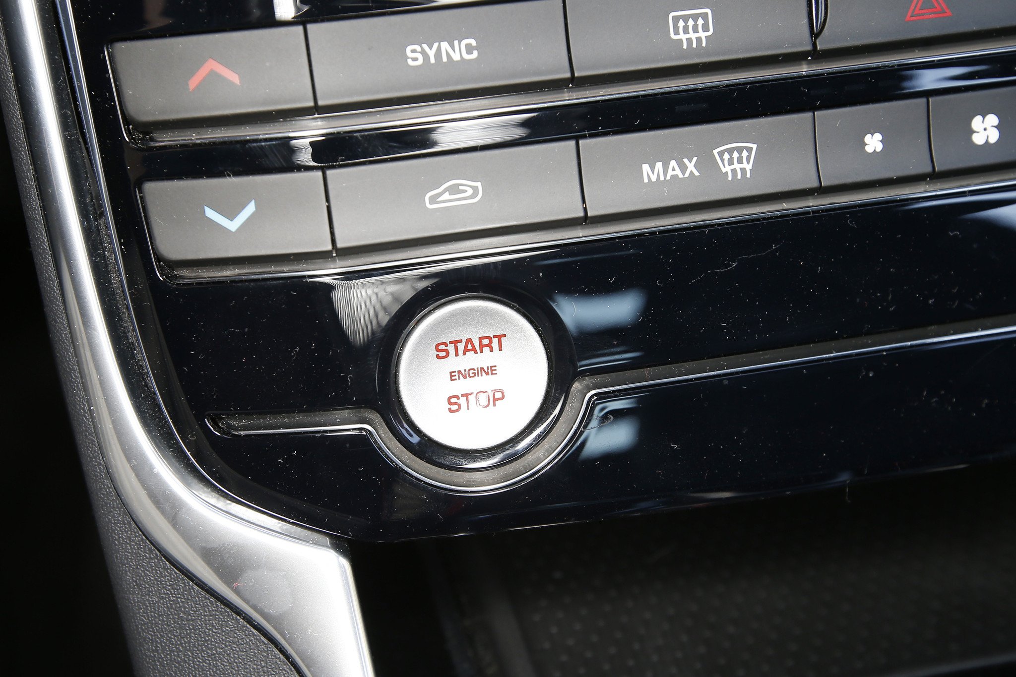  Prueba:  Jaguar XE 2.0d 180 CV 