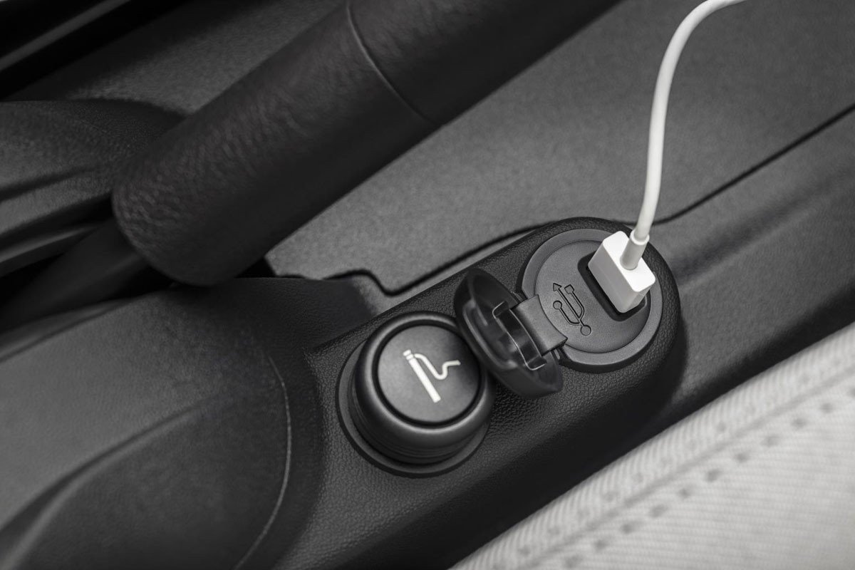 Nuevo Citroën C-Elysée, renovado por dentro y por fuera