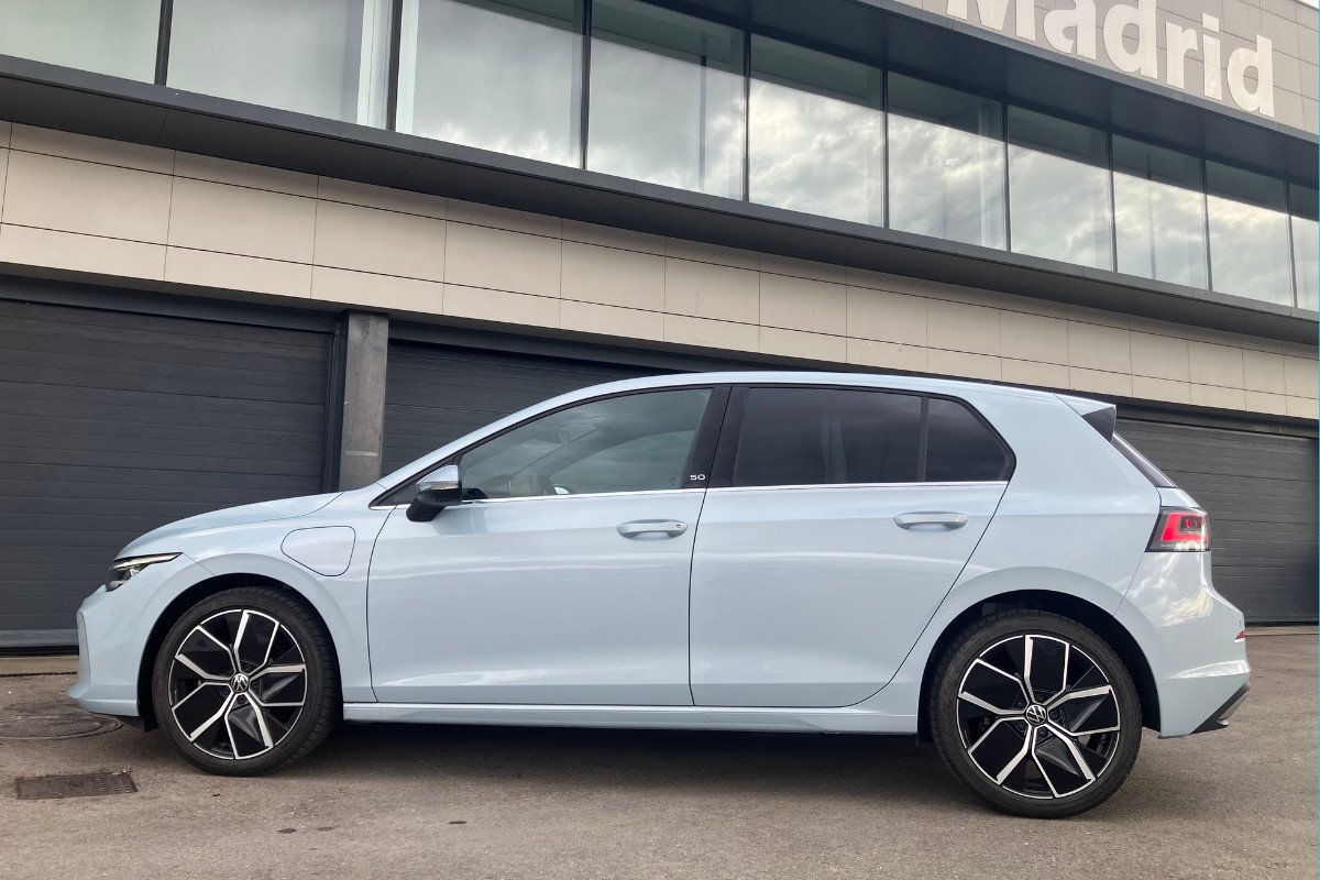 Volkswagen Golf PHEV