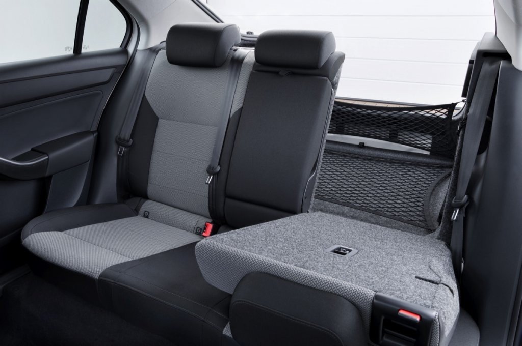 Skoda Rapid: precios y equipamiento del rival del Toledo