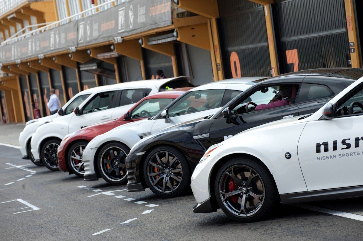 Prueba de la gama deportiva Nissan Nismo