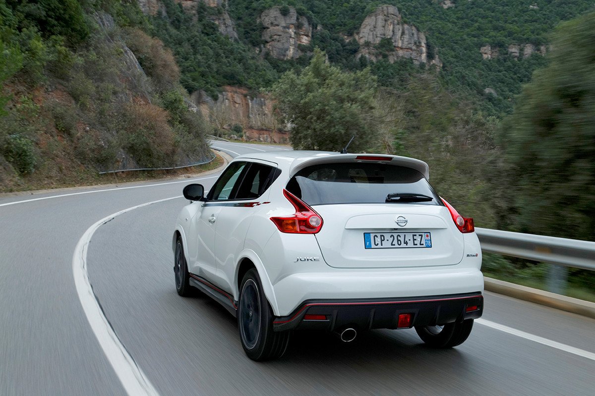 Prueba de la gama deportiva Nissan Nismo