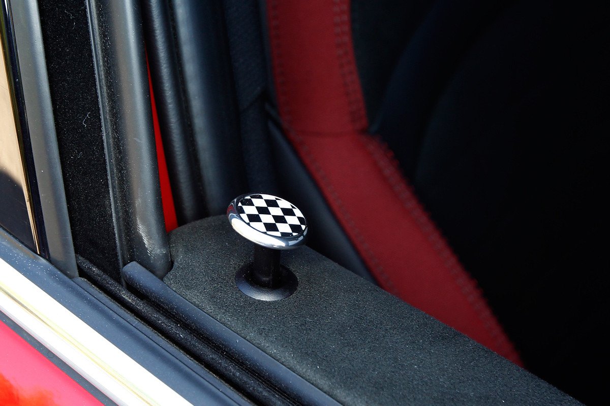 Comparativa: Volkswagen Golf GTI vs Mini Countryman Cooper S