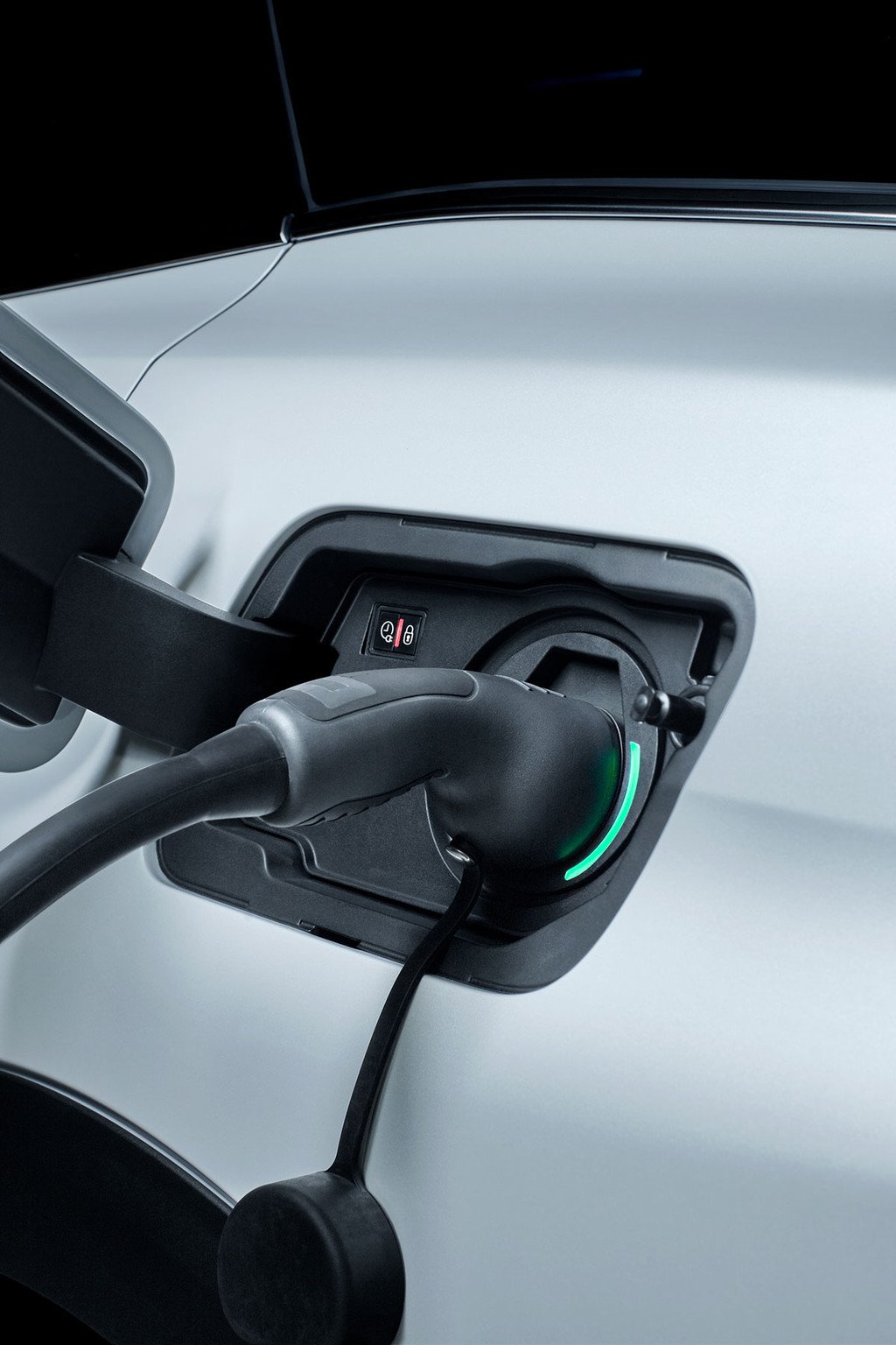Ofensiva Peugeot híbrida enchufable: 508, 508 SW y 3008 Hybrid