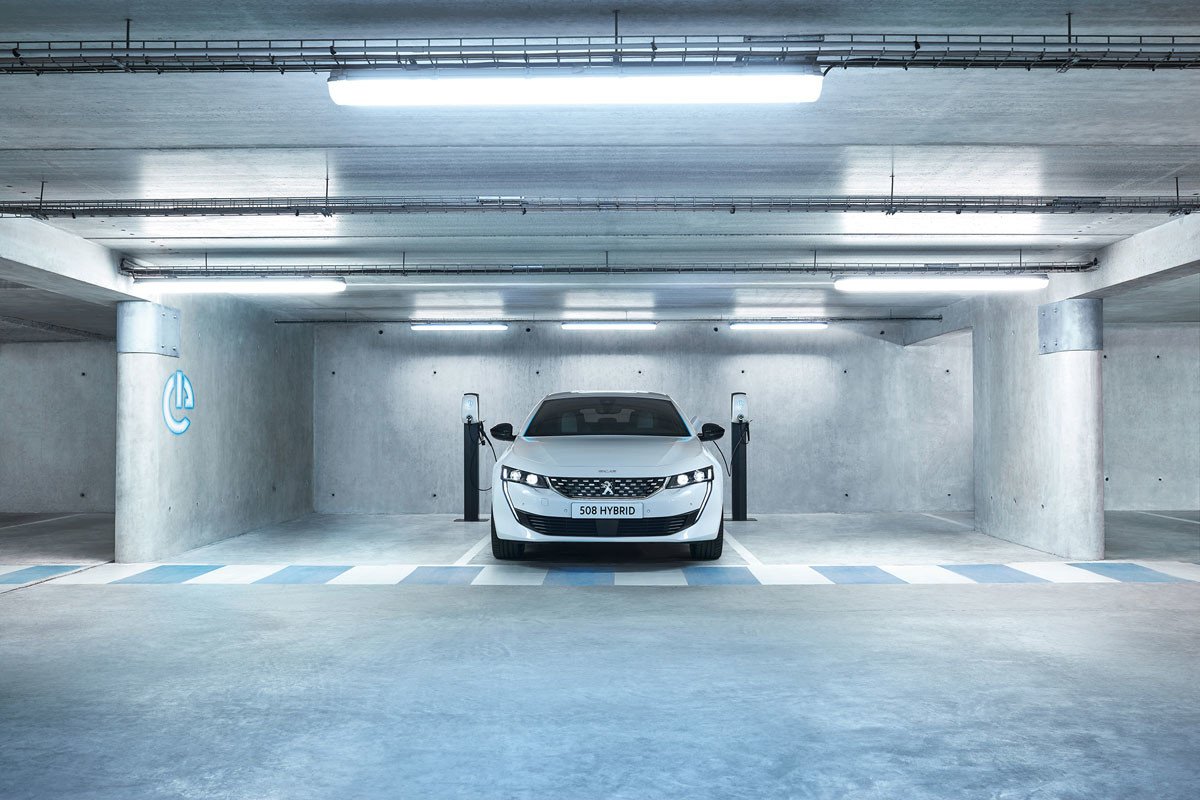 Ofensiva Peugeot híbrida enchufable: 508, 508 SW y 3008 Hybrid