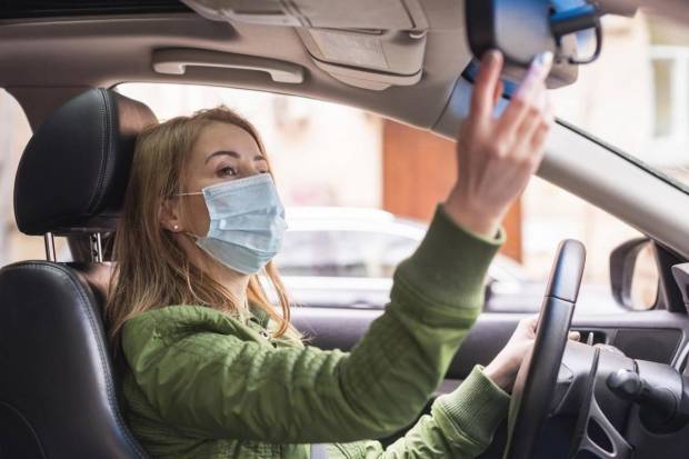 Murcia limita al 50% la ocupación de vehículos entre personas que no convivan