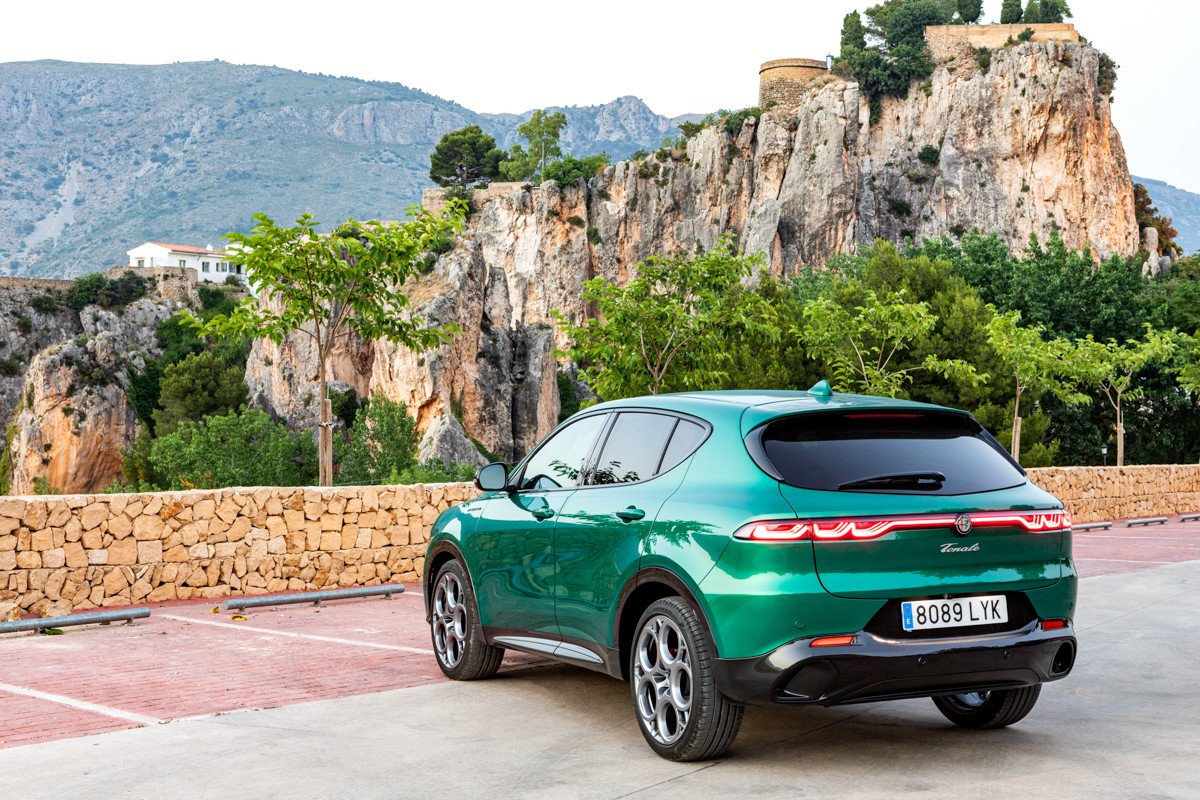 Prueba Alfa Romeo Tonale, comportamiento, equipamiento y precio