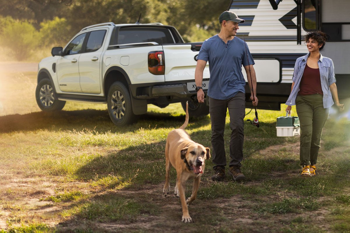 El Ford Ranger se vuelve híbrido enchufable, aunque no llegará hasta 2025