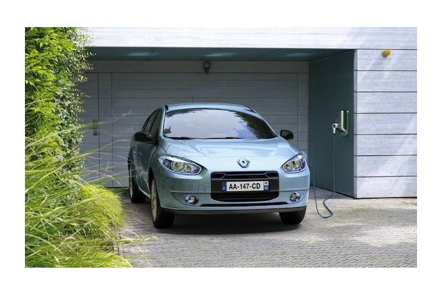 Los coches eléctricos bajan de precio