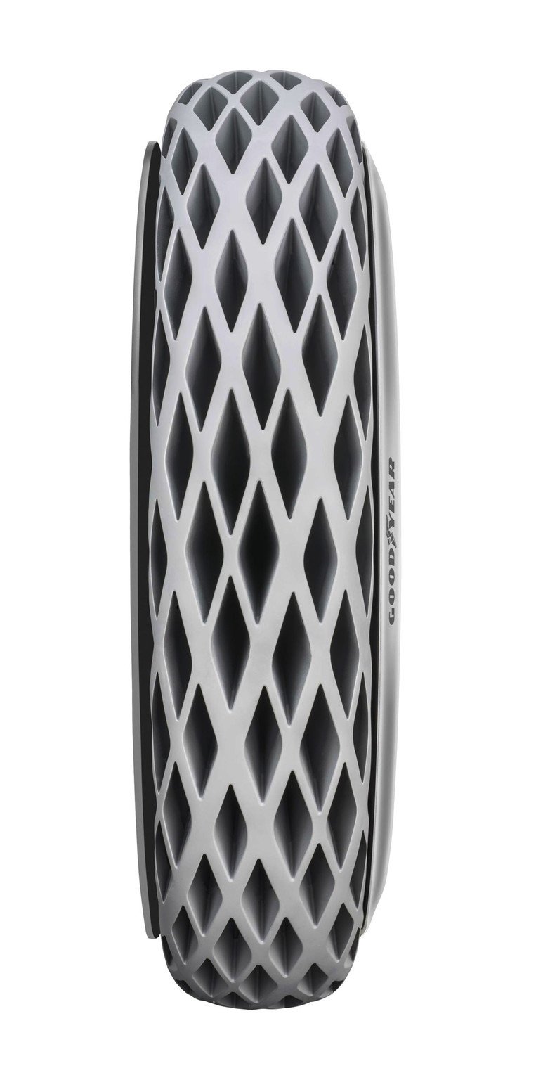 Goodyear Oxygene, el neumático con plantas en su interior