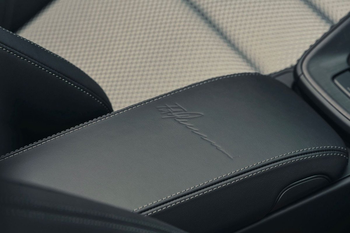 El centro Porsche Design celebra su 50 aniversario creando un 911 muy especial