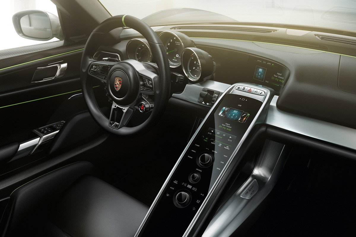 El Porsche 918 Spyder se presenta en Frankfurt con un récord