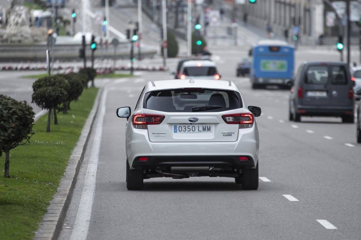 Prueba Subaru Impreza Eco Hybrid