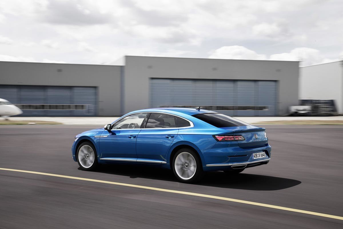 Nuevo Volkswagen Arteon eHybrid: dos carrocerías y más de 900 km de autonomía