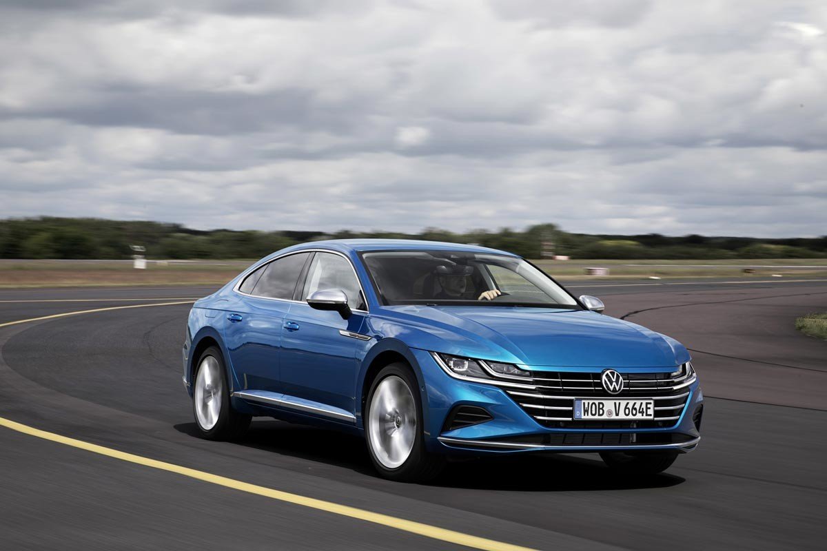 Nuevo Volkswagen Arteon eHybrid: dos carrocerías y más de 900 km de autonomía