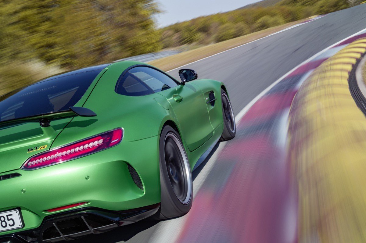 Mercedes AMG GT R: el increíble Hulk