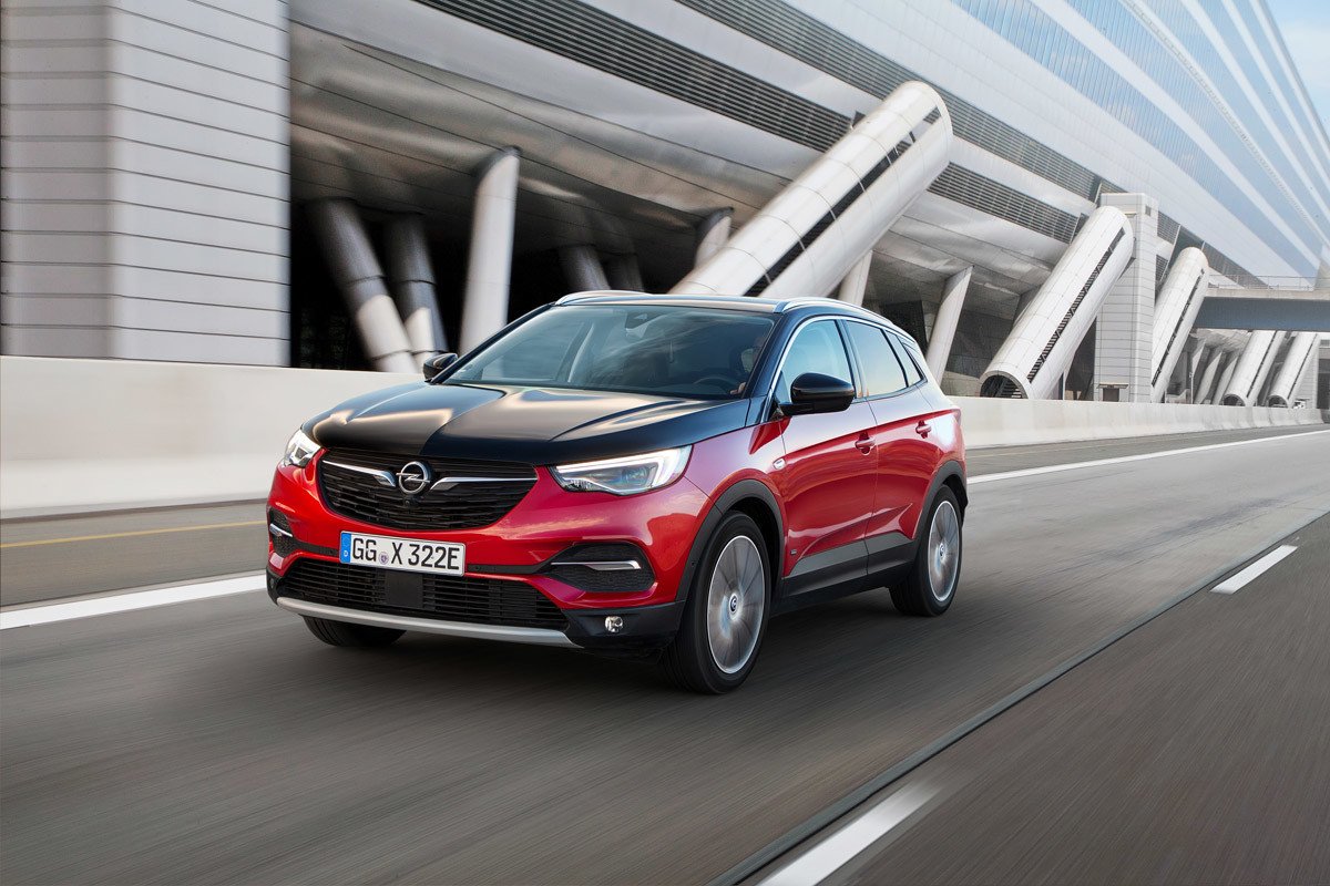 Prueba y opinión del Opel Grandland X Hybrid4: potente y eficiente a la vez