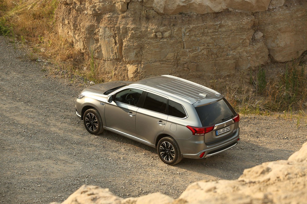Nuevo Mitsubishi Outlander PHEV: renovación acertada