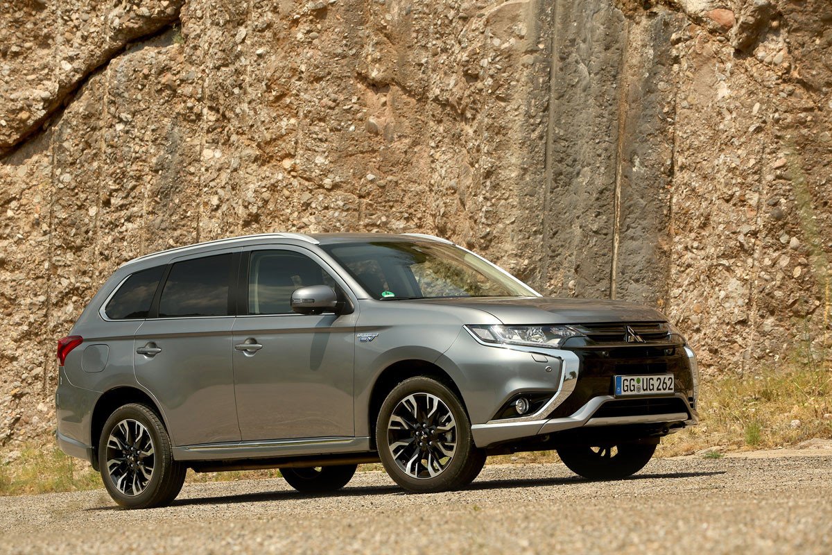 Nuevo Mitsubishi Outlander PHEV: renovación acertada