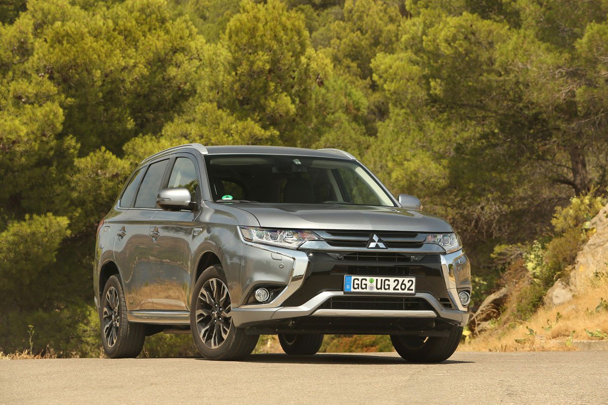 Nuevo Mitsubishi Outlander PHEV: renovación acertada