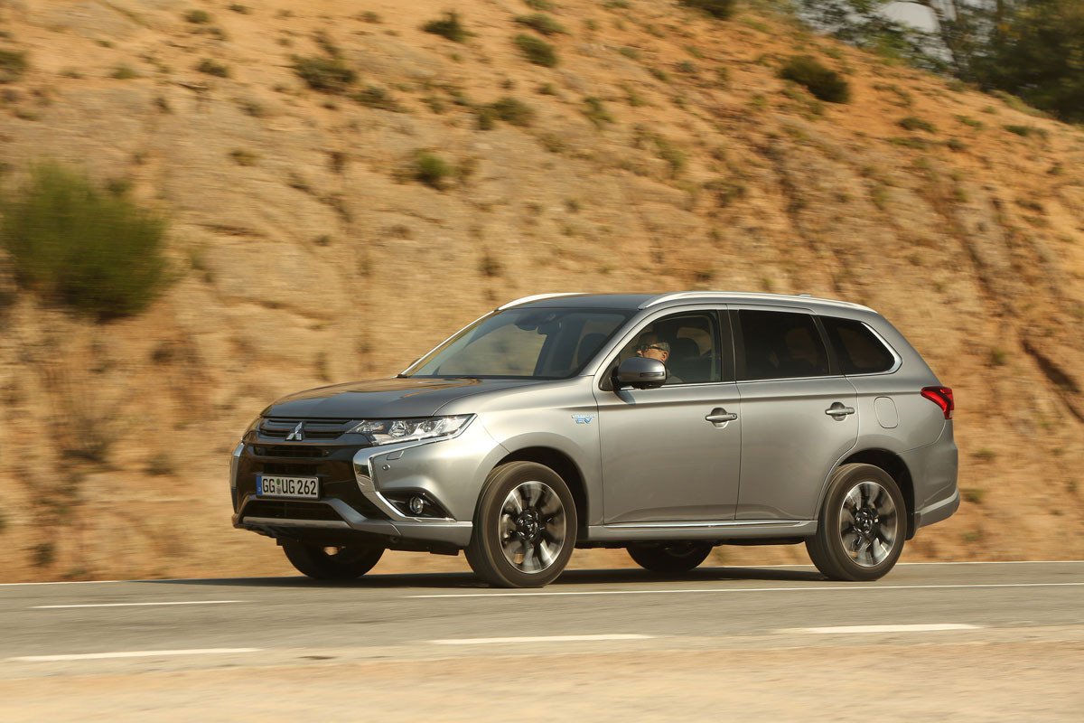 Nuevo Mitsubishi Outlander PHEV: renovación acertada