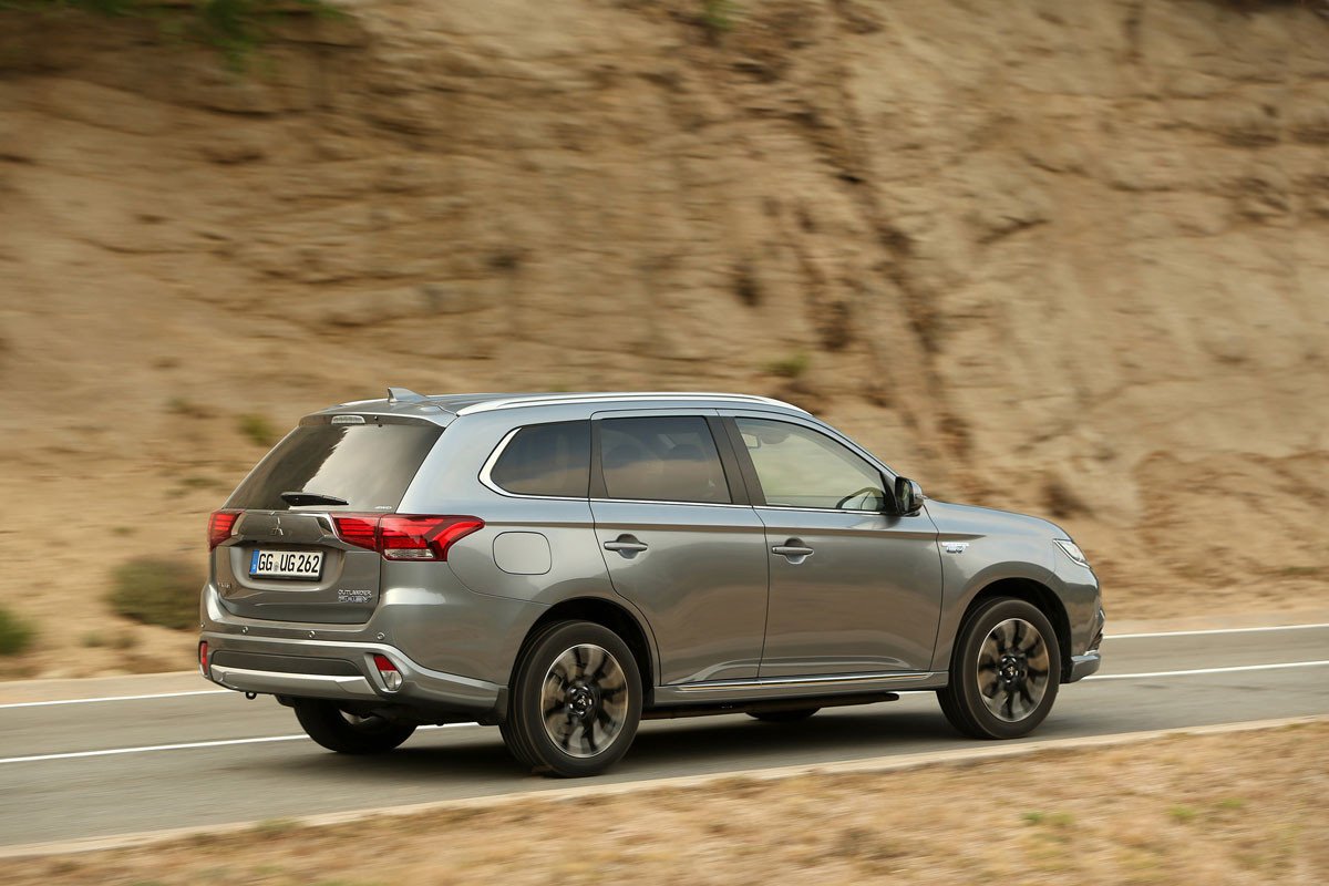 Nuevo Mitsubishi Outlander PHEV: renovación acertada