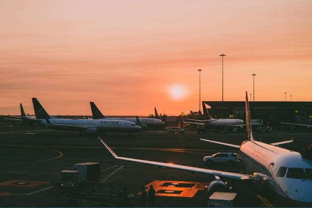Consejos para ahorrar: los aeropuertos y estaciones donde más caro te saldrá aparcar