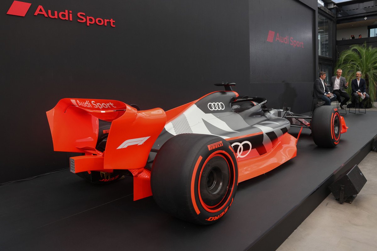 Audi presenta su proyecto de Fórmula 1 en Madrid, con Adam Baker como protagonista