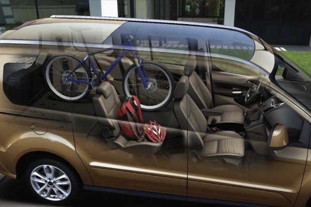 ¿Es legal llevar la bici dentro del coche?