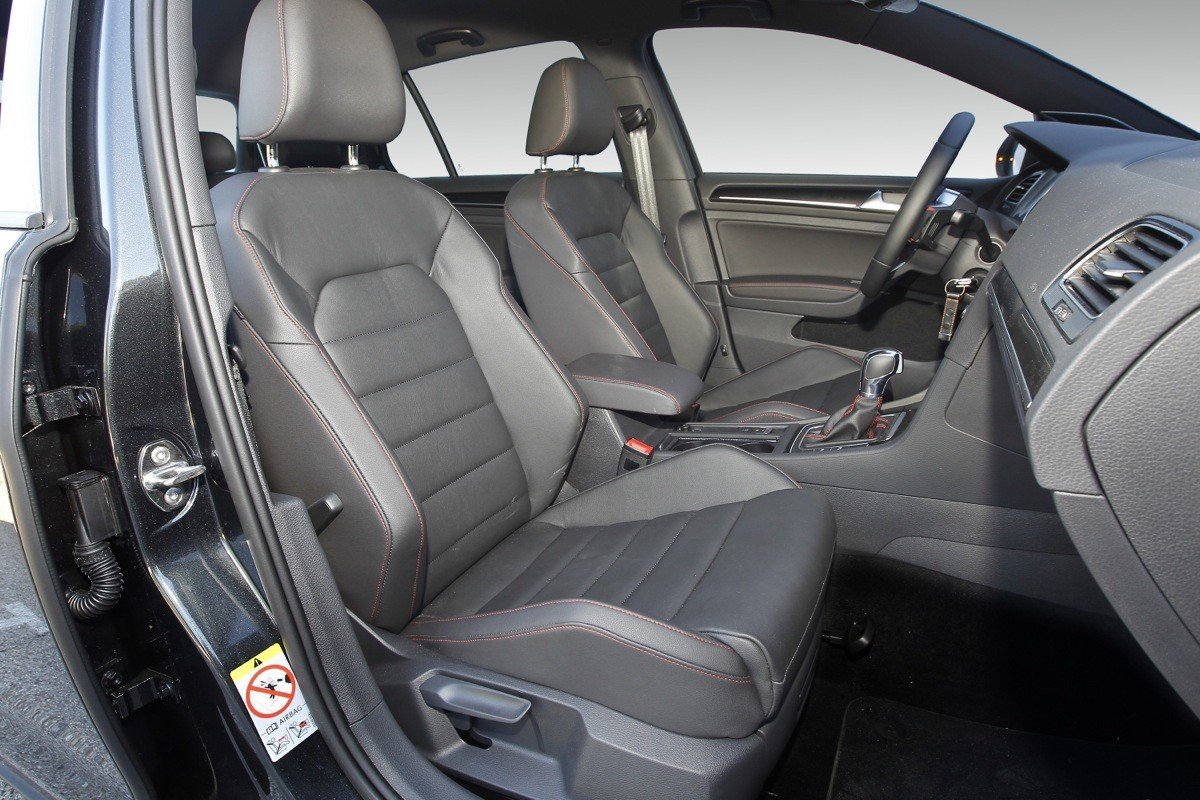 Prueba: Volkswagen Golf GTI Performance, el GTI definitivo