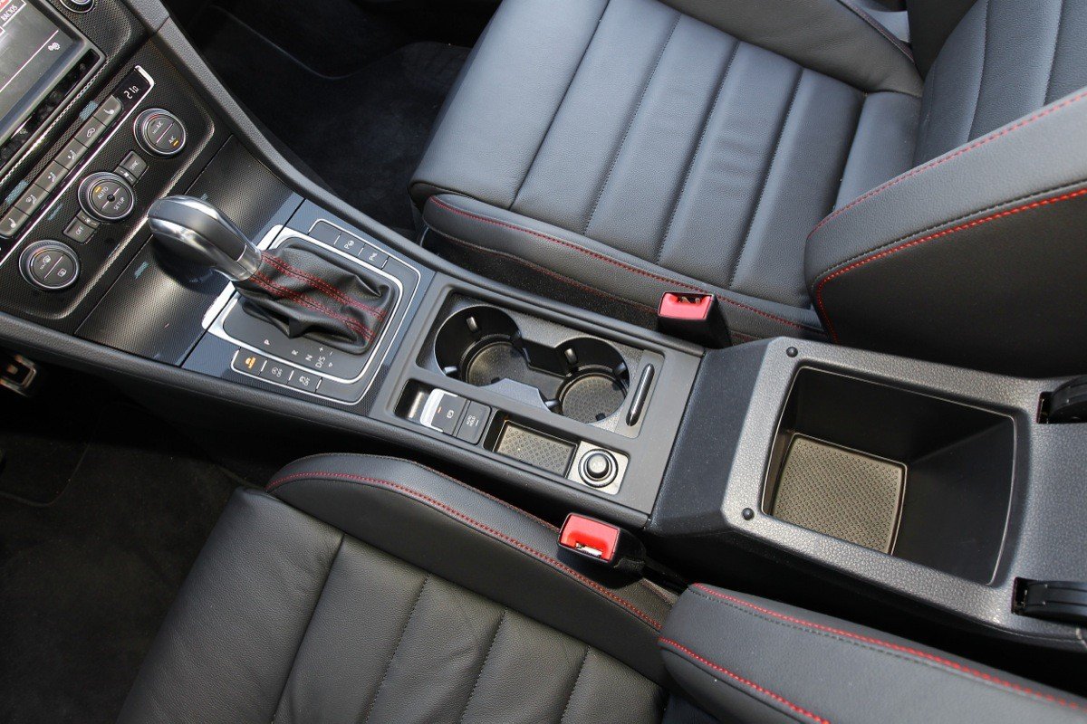 Prueba: Volkswagen Golf GTI Performance, el GTI definitivo