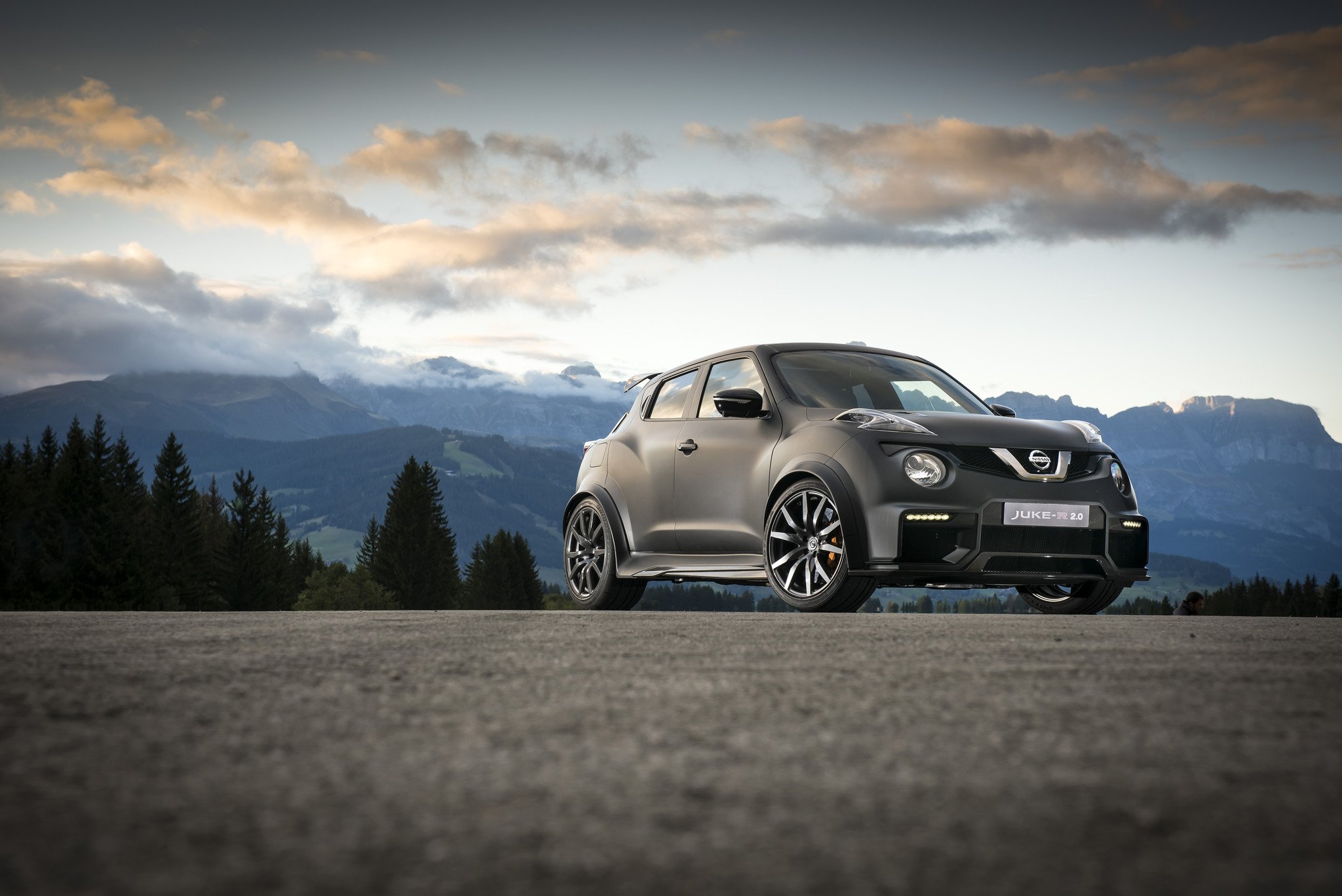 Prueba Juke-R 2.0: 600 CV de SUV extremo
