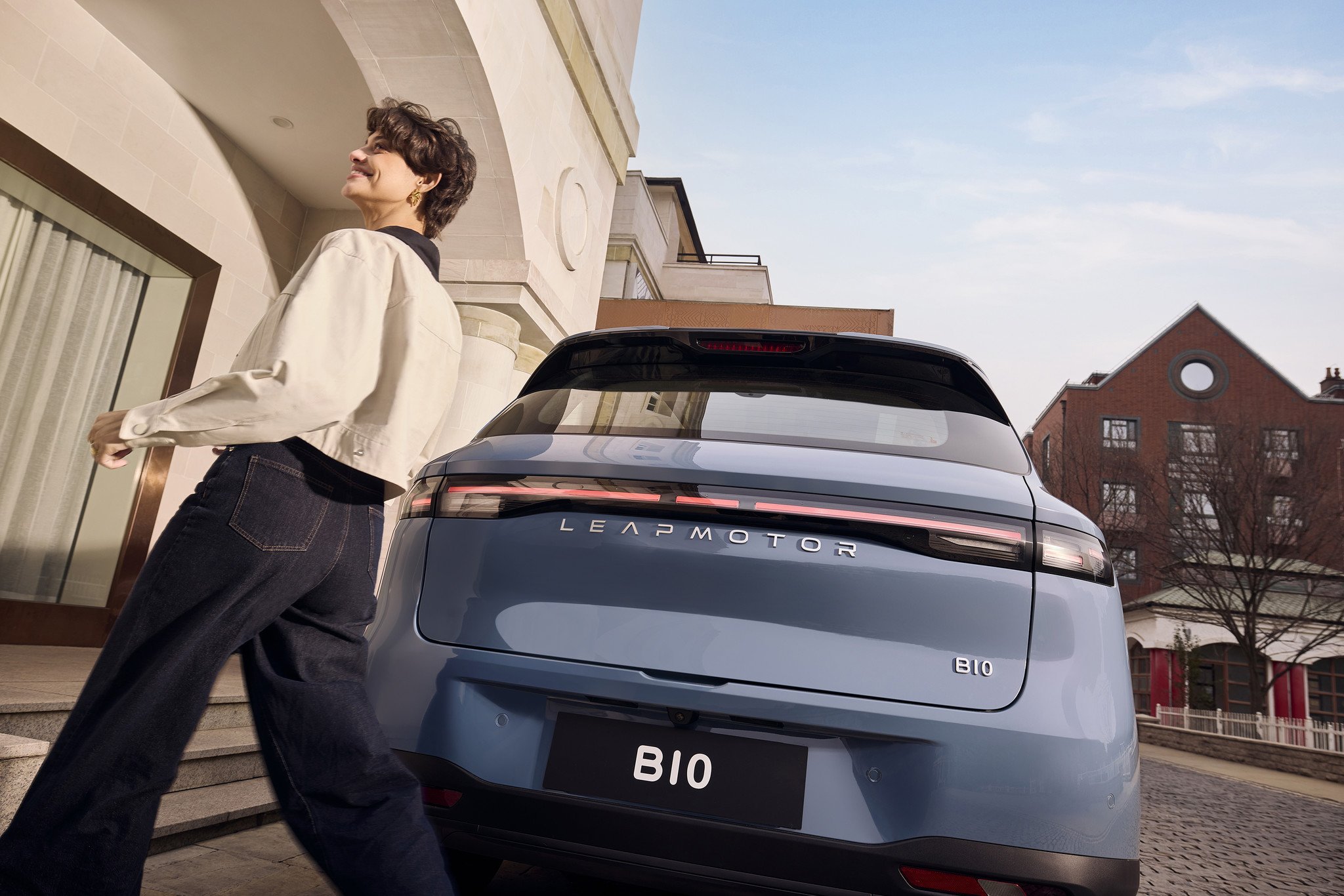Vemos, tocamos y analizamos el Leapmotor B10: un coche vitamina desde 20.000 euros
