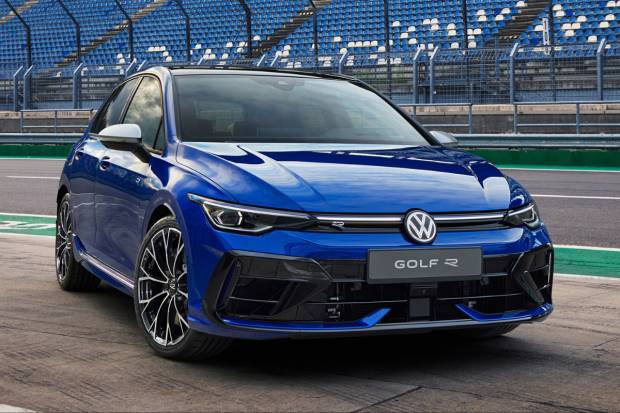 Nuevos Volkswagen Golf R y Golf R Variant 2024: 333 cv para el deportivo del pueblo