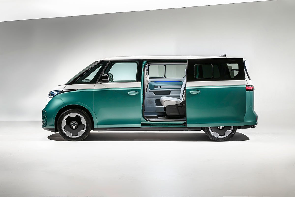 Volkswagen ID. Buzz batalla larga: 7 asientos, batería más grande y un techo de récord 
