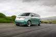 Volkswagen ID. Buzz batalla larga: 7 asientos, batería más grande y un techo de récord 
