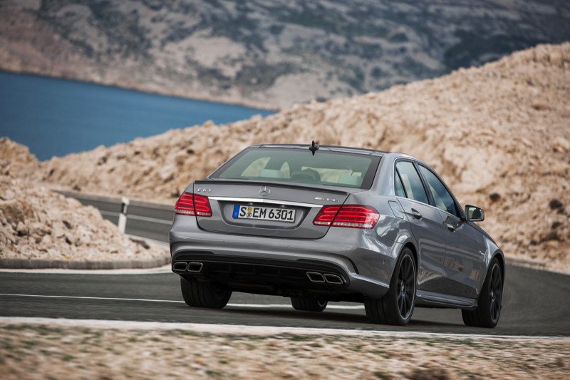 El Clase E más deportivo: Mercedes E 63 AMG 2013
