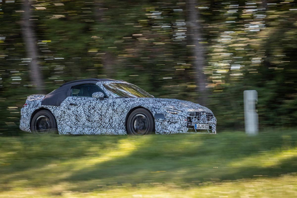 Primeras imágenes del Mercedes SL camuflado