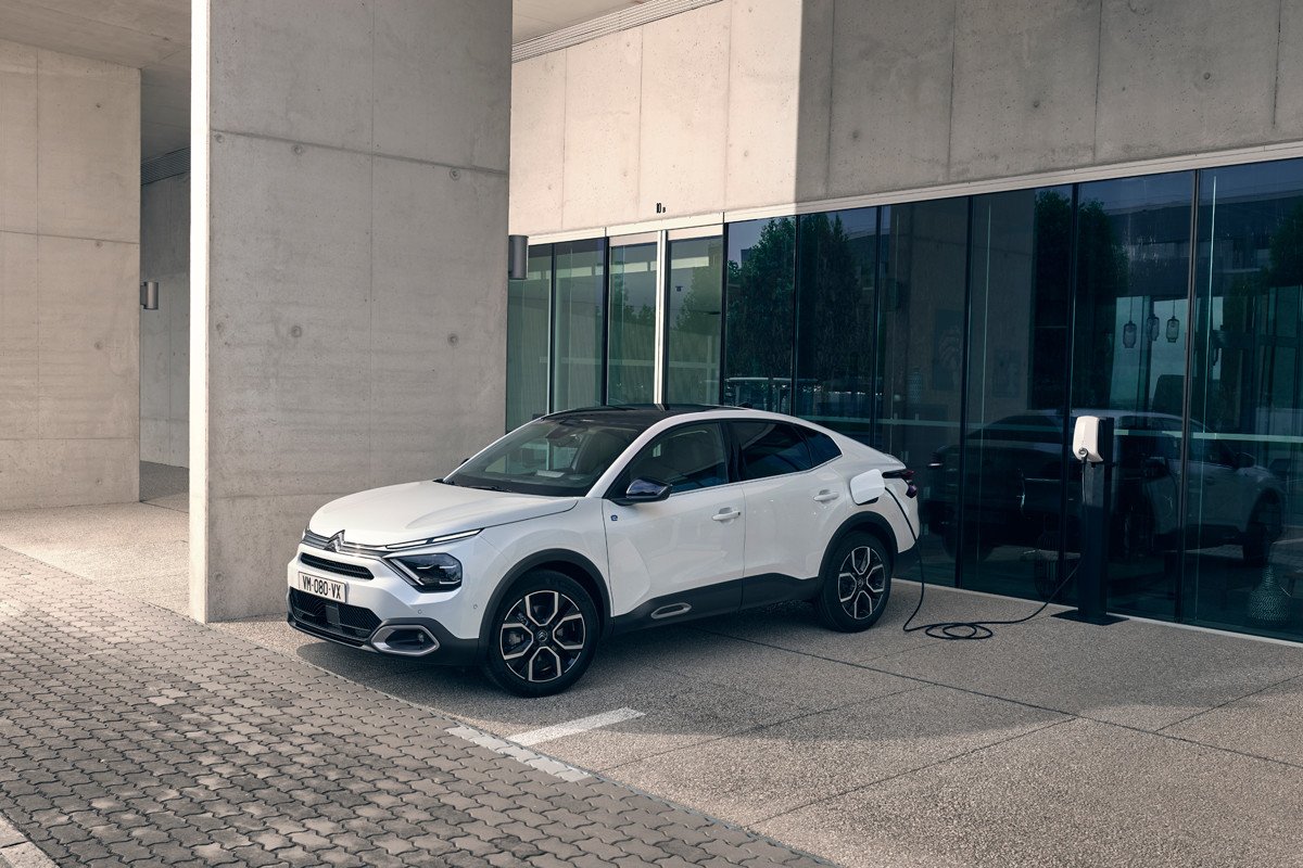 Nuevo Citroën C4 X: ahora con carrocería de berlina